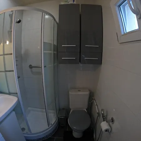 3 Lits Pour 6 Personnes Metro 5 Bobigny